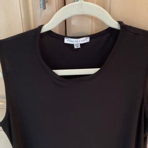 Annalee + Hope Black Round-Neck Sleeveless Tank